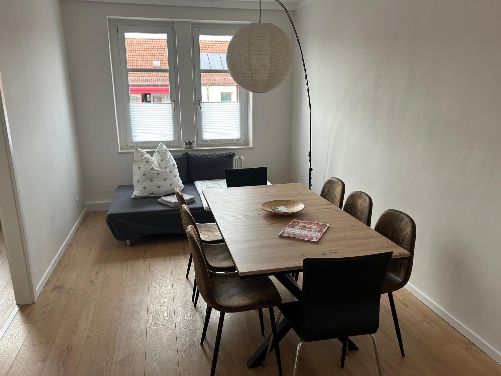 Schoene Neue 4 Zimmer Wohnung Mit Sued-Balkon Bis 8 Personen Naumburg  Esterno foto